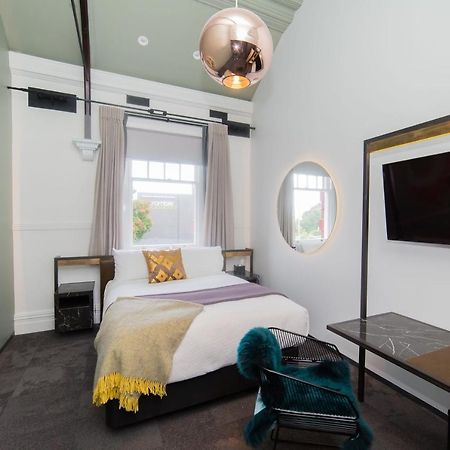 Clarence Boutique Hotel タウランガ エクステリア 写真