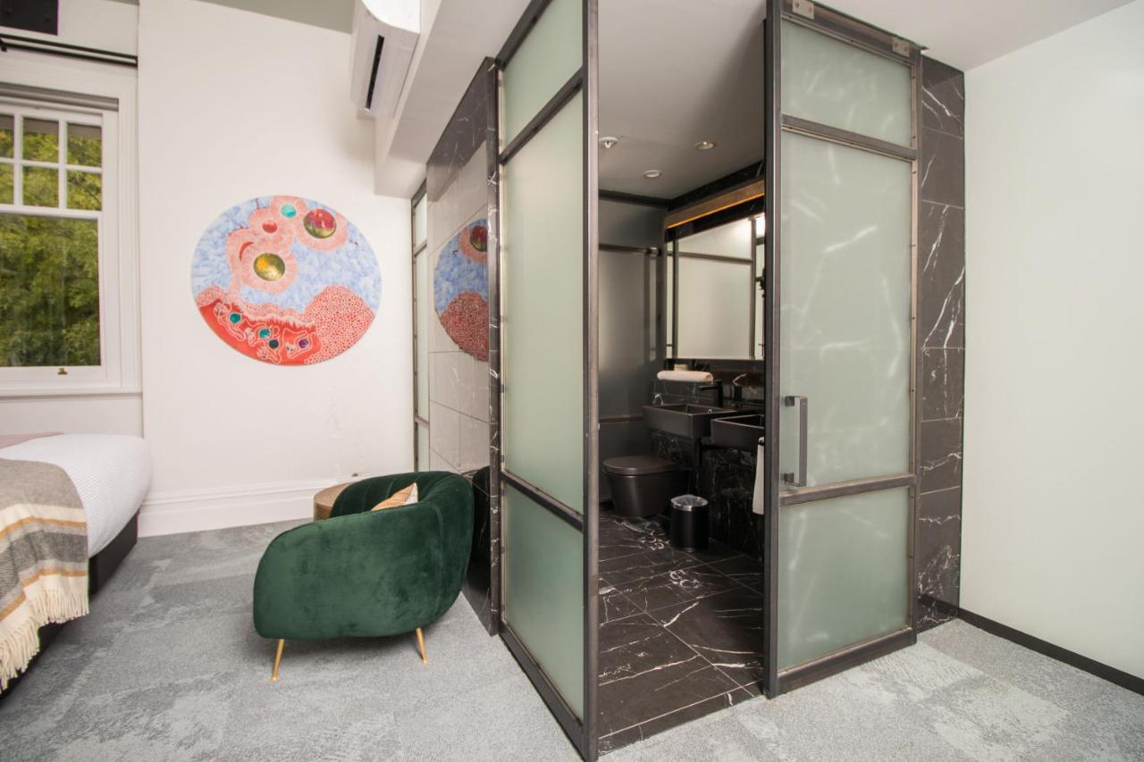 Clarence Boutique Hotel タウランガ エクステリア 写真