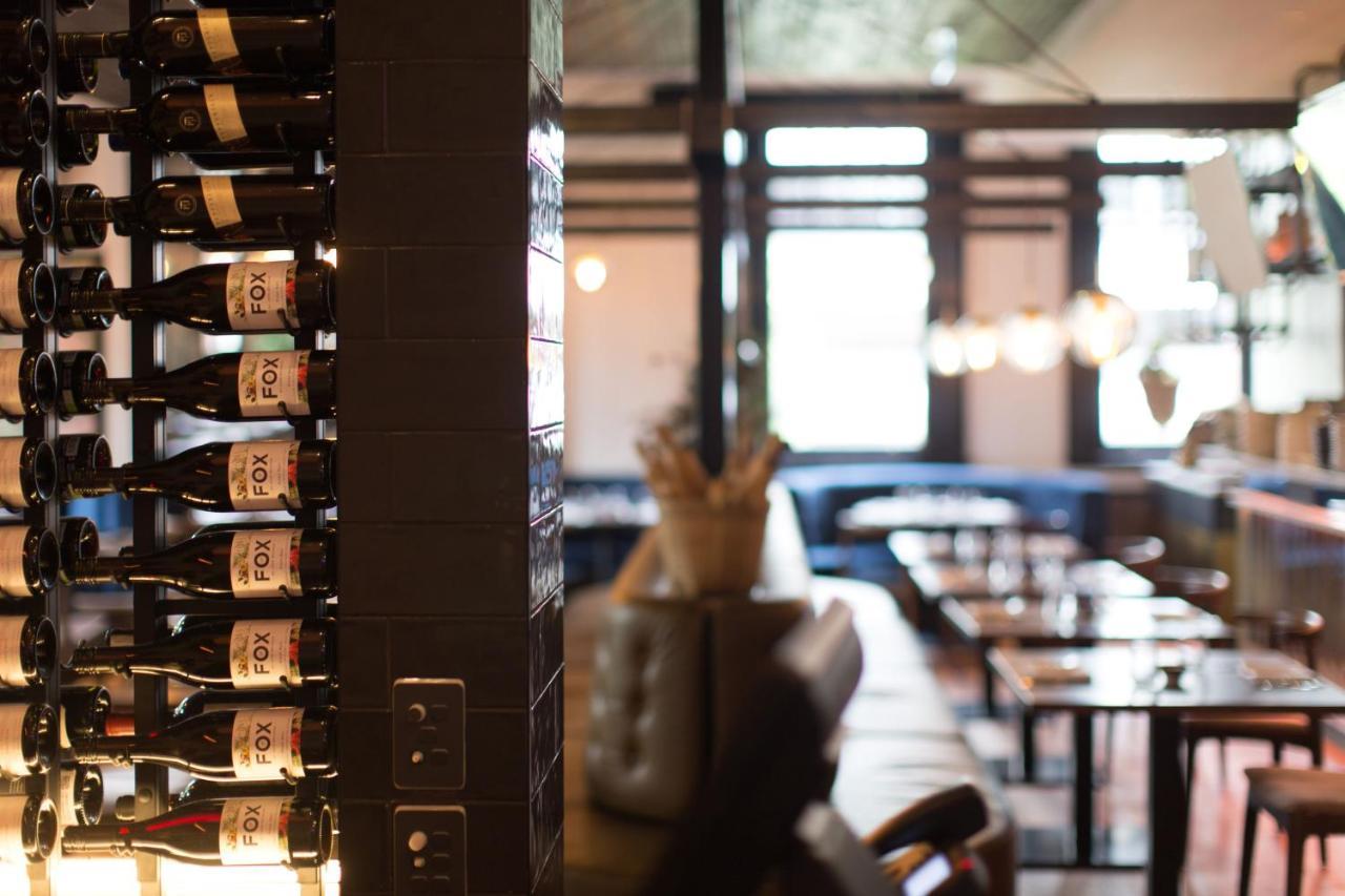Clarence Boutique Hotel タウランガ エクステリア 写真