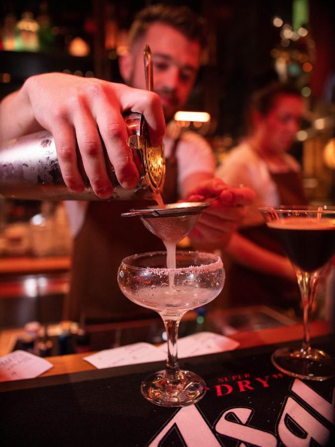 Clarence Boutique Hotel タウランガ エクステリア 写真